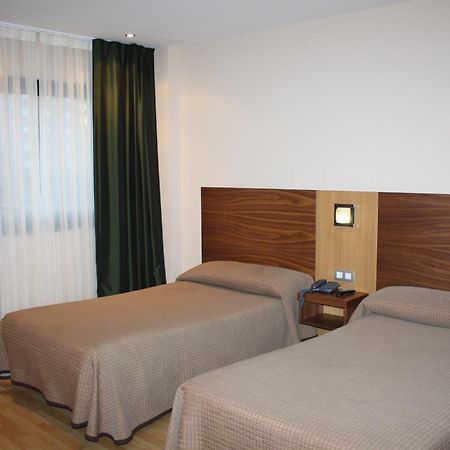 Hotel Mar De Plata ซาร์เรีย ภายนอก รูปภาพ